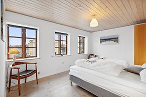 City Harbour House