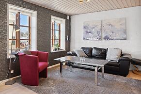 City Harbour House