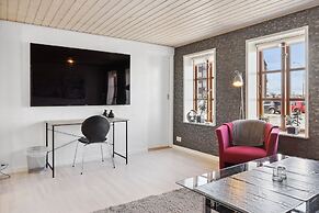 City Harbour House