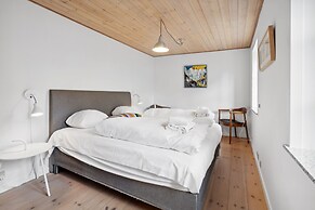 City Harbour House
