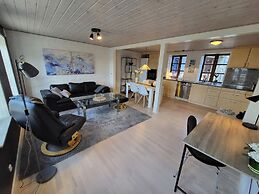 City Harbour House