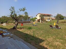 Summer Desire - One Bedroom Apartment With Sea View