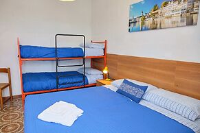 Flat With Direct Beach Access-beahost