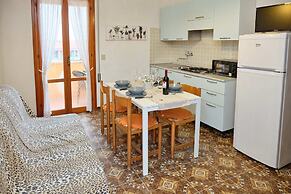Flat With Direct Beach Access-beahost
