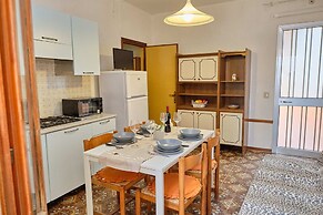 Flat With Direct Beach Access-beahost
