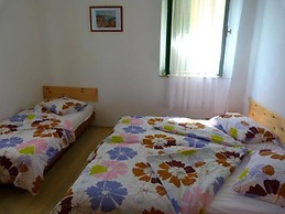 Beachfront Holiday House Žal