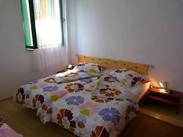 Beachfront Holiday House Žal