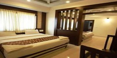 Silver Suite