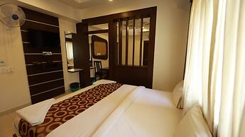 Silver Suite