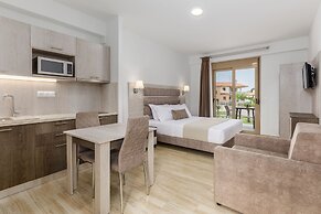 Aria Garden Suites