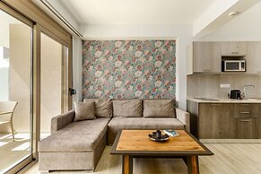 Aria Garden Suites