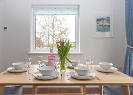 38 Venn Park