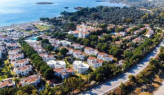 Foga Beach Homes