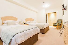 THE GROVE HOTEL