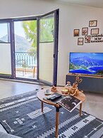 Four Holiday Suites