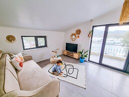 Four Holiday Suites