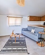 Four Holiday Suites