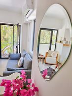 Four Holiday Suites