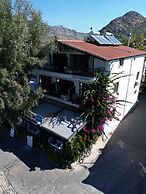 Four Holiday Suites