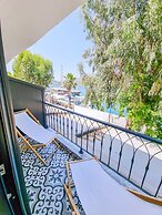 Four Holiday Suites