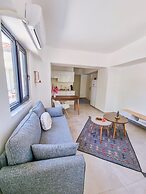 Four Holiday Suites