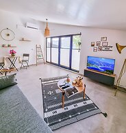 Four Holiday Suites