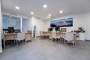 Aqua Apartments Bellamar Marbella