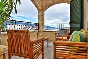 Wild Wind Residence