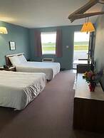 Earlton Motel