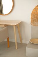 Raw Beach Hotel