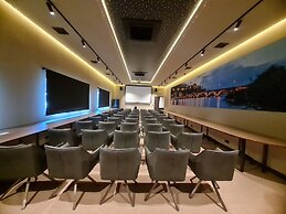Hotel Le 830