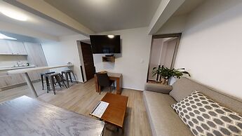 Tokio Suites