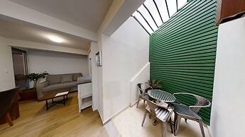 Tokio Suites