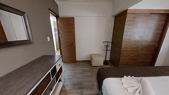 Tokio Suites