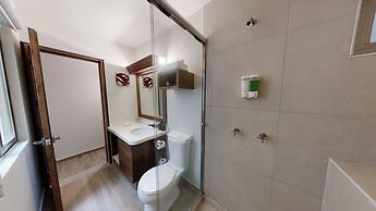 Tokio Suites