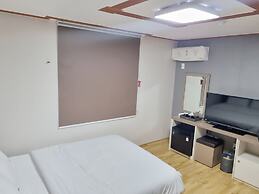 Charlie Hotel