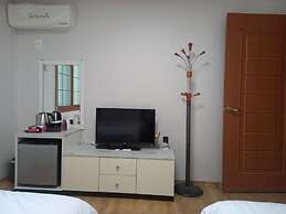 Charlie Hotel