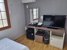 Charlie Hotel