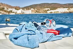 Lindos Bay Suites