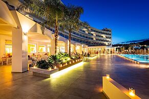 Lindos Bay Suites
