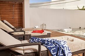 Lindos Bay Suites