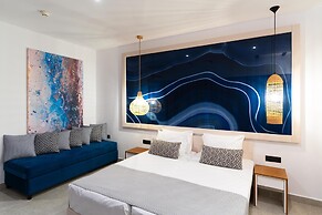 Lindos Bay Suites