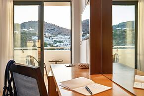 Lindos Bay Suites