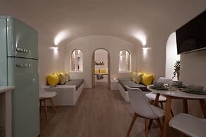 White Orchid Cave House & Studio