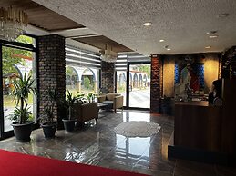 Avni Bey Otel