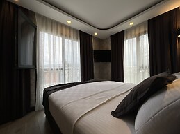 Avni Bey Otel