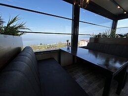 Avni Bey Otel
