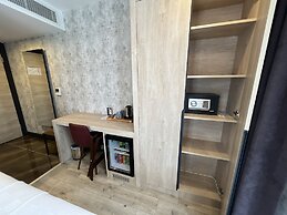Avni Bey Otel