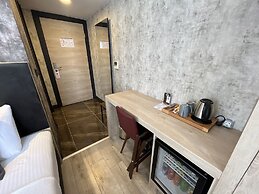 Avni Bey Otel