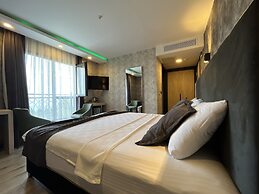 Avni Bey Otel